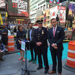 DOT Acting Director of Public Space Emily Weidenhof , Tim Tompkins of the Times Square Alliance, DOT Deputy Manhattan Borough Commissioner Edward Pincar, and NYPD Times Square Commanding Officer Captain Robert O’Hare<br>